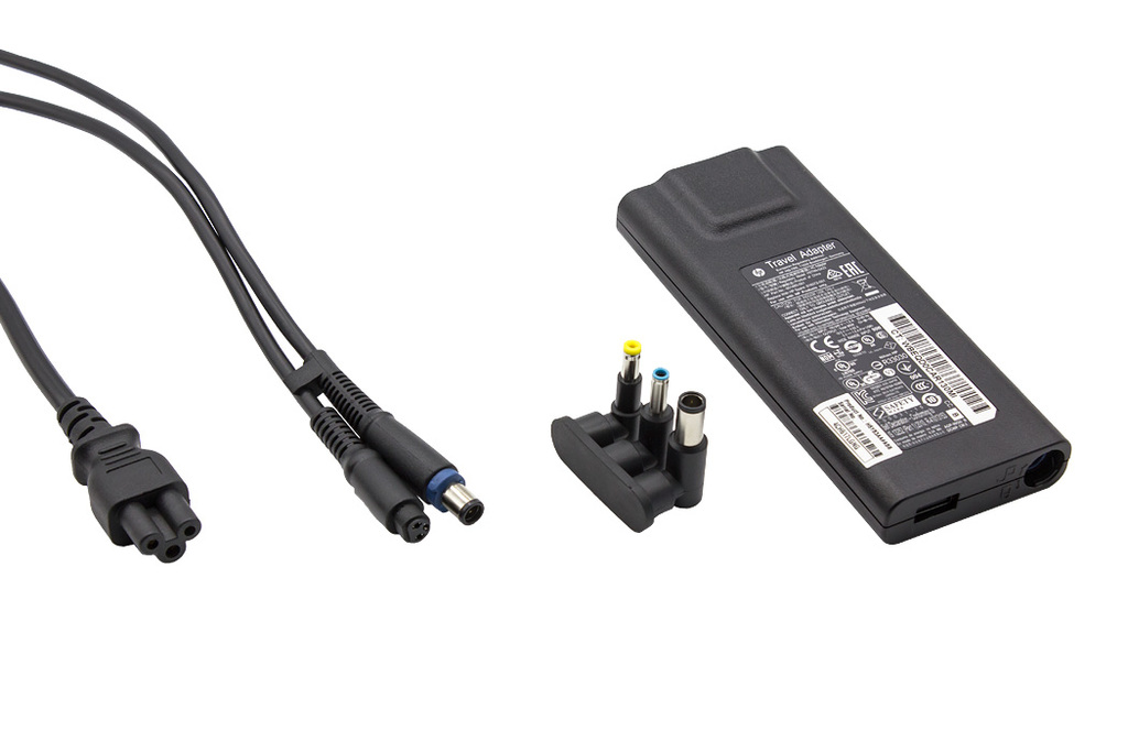 HP 19.5V 4.62A 90W (5V 1.5A USB) gyári új töltő (több csatlakozóval) (616072-001, 601485-001)