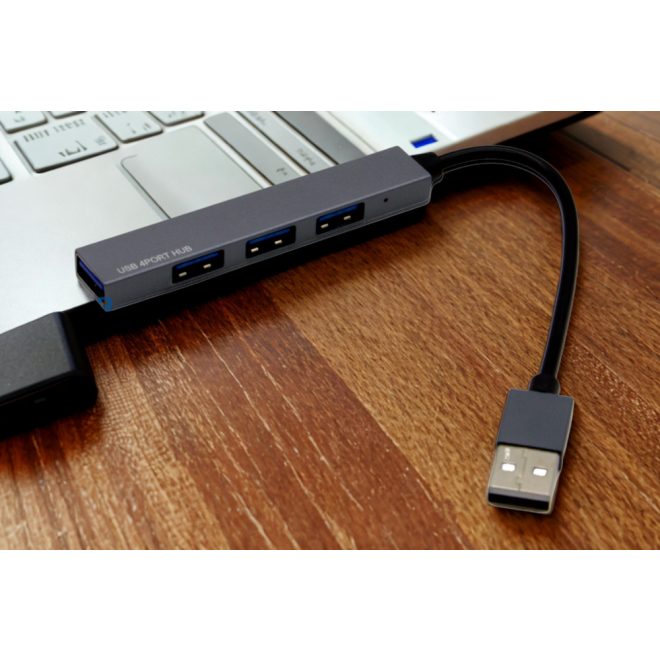 USB HUB, port replikátor, 4db USB 3.0 porttal