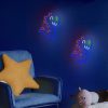JURASSIC BABY DINO LED neon lámpa, falra akasztható világítás, USB csatlakozóval