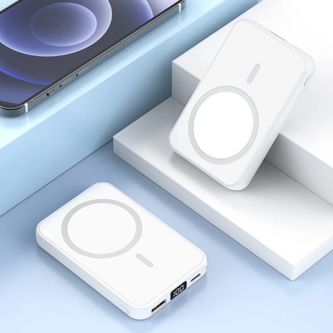 Apple iPhone MagSafe Power Bank 10000mAh Lightning, USB-C és USB csatlakozókkal, mágneses indukciós gyorstöltővel