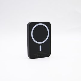   Apple iPhone-hoz fekete MagSafe Power Bank, 10.000mAh mágneses indukciós vezeték nélküli gyors töltővel, lightning kábellel tölthető fel