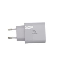   65W gyorstöltő Telefon és Tablethez 3 USB portos, USB-A, USB-C (Type-C) és Lightning, fehér (PD QC 3.0)