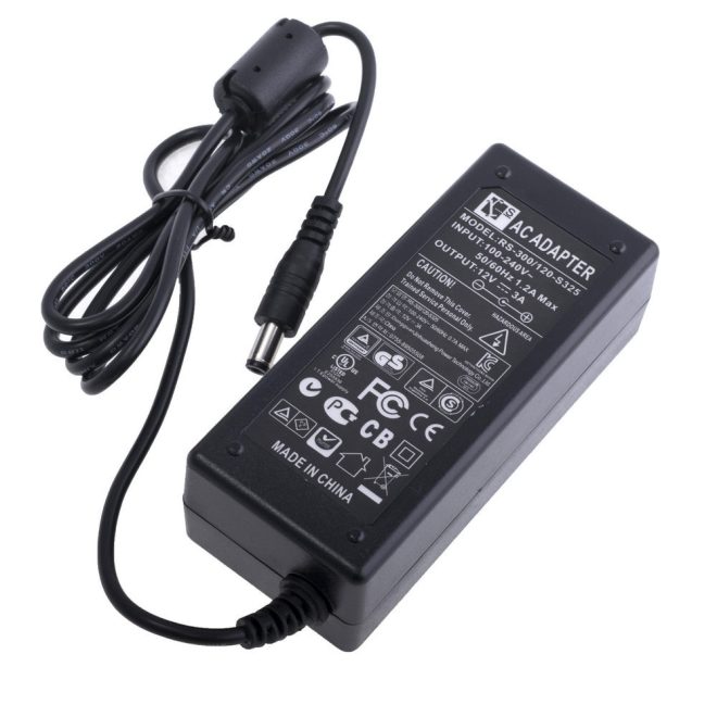 12V 3A 36W 5.5mm/2.1mm helyettesítő új netbook töltő