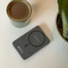 Apple iPhone-hoz MagSafe Power Bank 5000mAh – fekete színű, 15W mágneses indukciós gyors töltővel, USB-C (20W) kompatibilis, kompakt és elegáns megoldás iPhone és más eszközök energiával való ellátására útközben (MATB-200)