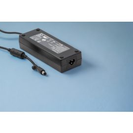   HP Compaq nw nw9440 18,5V 6,5A 120W-os új, gyárival megegyező minőségű helyettesítő Laptop töltő