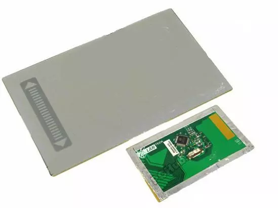Averatec 7100 sorozat touchpad használt 800406-1873