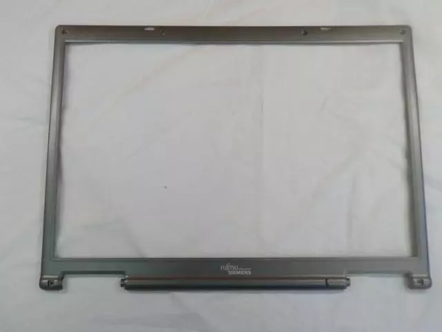 Fujitsu-Siemens Esprimo V5515 használt LCD keret (6051B0190101)