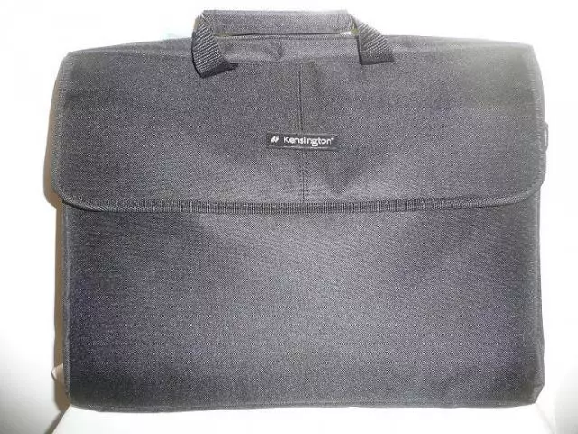 Kensington SP10 Classic Sleeve 15.6'' táska