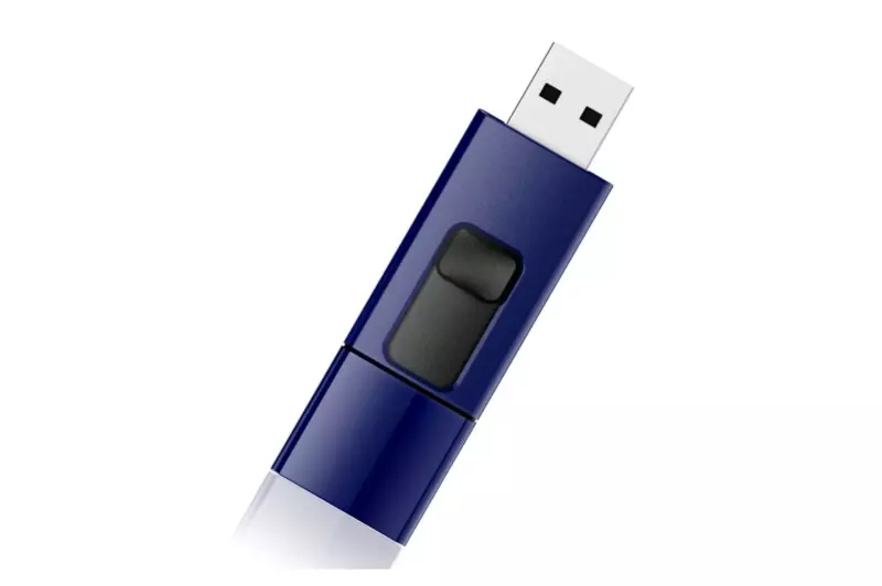 64GB Silicon Power Blaze B05 USB 3.2 Gen 1 sötétkék pendrive (SP064GBUF3B05V1D)
