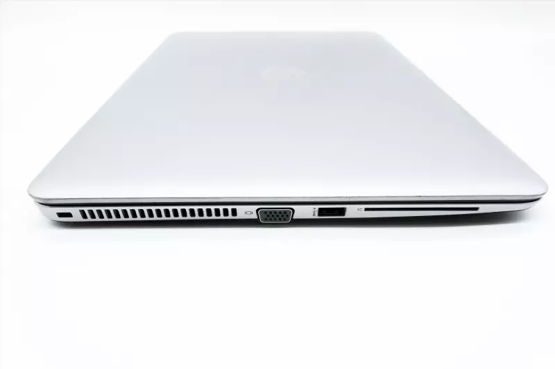 HP EliteBook 850 G3 | 15,6 colos FULL HD kijelző | Intel Core i5-6200U | 16GB RAM | 240GB SSD | Windows 10 PRO + 2 év garancia!