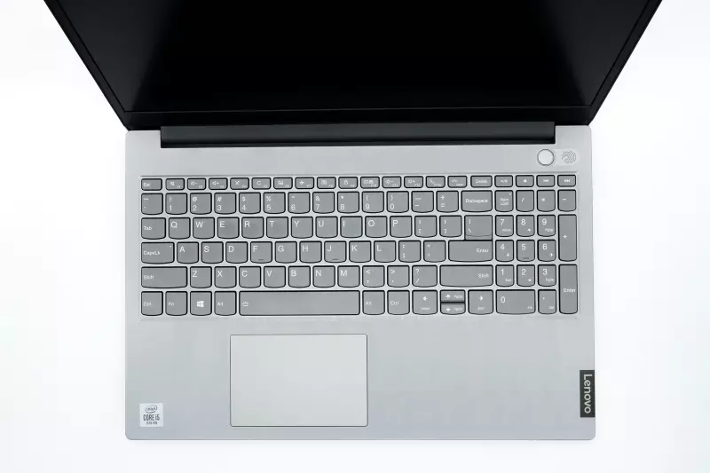 Lenovo ThinkBook 15-IML | 15 colos FULL HD kijelző | Intel Core i5-10210U 4.2GHz | 8GB memória | 256GB SSD | Windows 10 PRO + 2 év garancia!