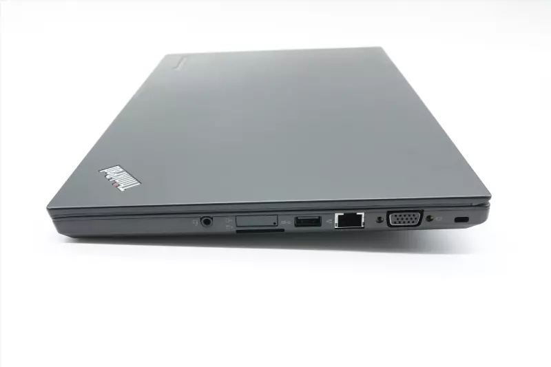 Lenovo ThinkPad T450S | 14,1 colos kijelző | Intel Core i5-5300U | 8GB memória | 256GB SSD | Windows 10 PRO + 2 év garancia!