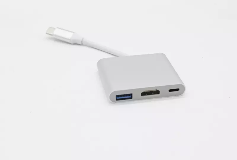 USB-C Multiport 3 portos Adapter, Apple kompatibilis, HDMI, USB 3.0, és USB-C kimenettel