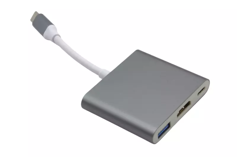 USB-C Multiport Adapter, Apple kompatibilis, HDMI, USB 3.0, és USB-C kimenettel