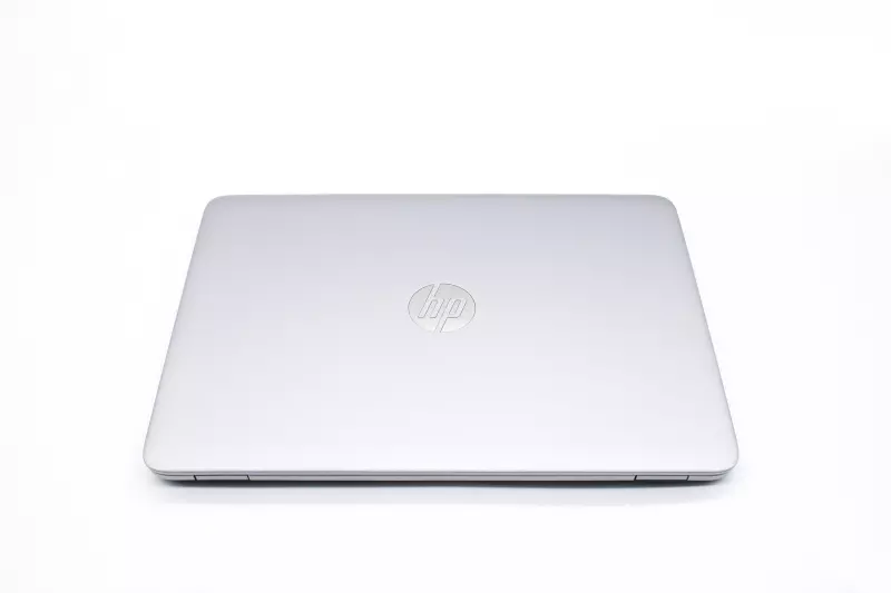 HP EliteBook 840 G4 | 14 colos FULL HD kijelző | Intel Core i5-7300U | 8GB memória | 256GB SSD | Windows 10 PRO + 2 év garancia!