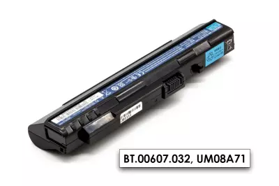 Acer Aspire ONE D250-0Br laptop akkumulátor, gyári új, 6 cellás (4400mAh)