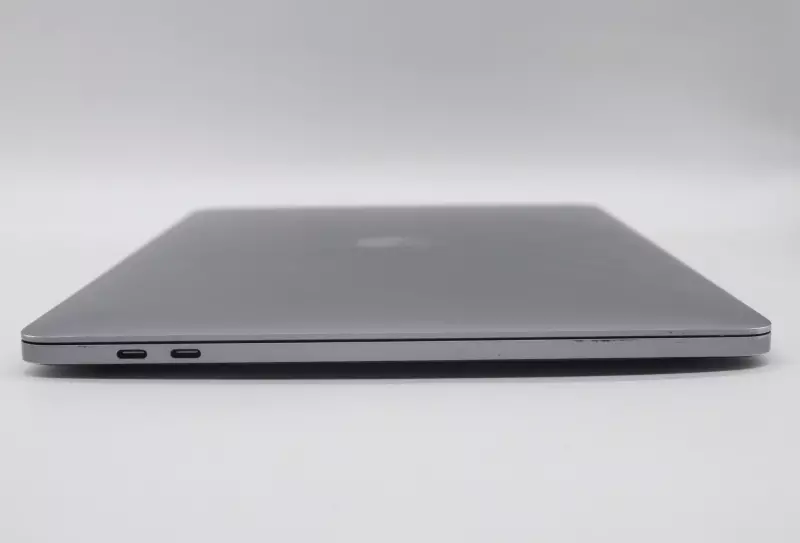 Apple MacBook Pro 13 M2 2022 | 13,3 colos Retina kijelző | Apple M2 8 magos processzor | 24GB RAM I 512GB SSD | M2 Grafikus kártya