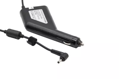 Asus VivoBook 19V 1.75A 35W helyettesítő új autós töltő (5V 2.1A USB porttal)