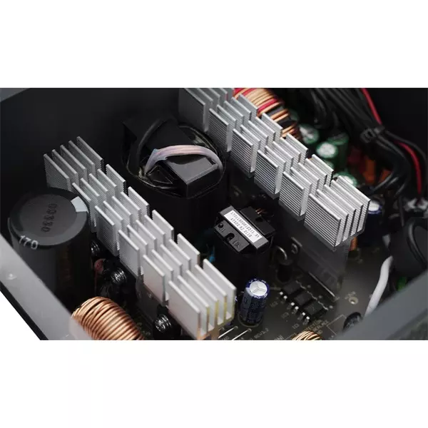 DeepCool 500W Desktop Tápegység, 12cm ventilátor, ATX12V V2.4, Aktív PFC, PC tápkábellel (PF500)