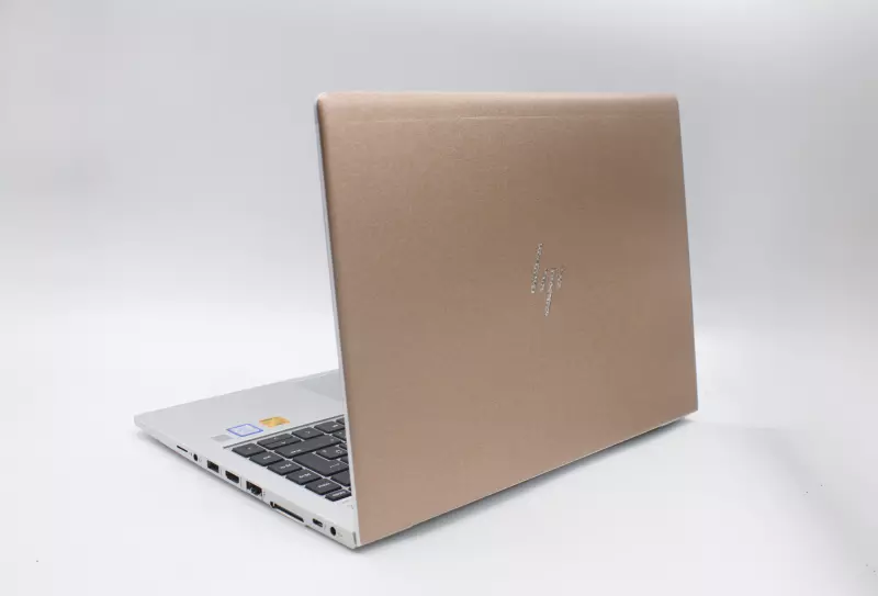 HP EliteBook 840 G5 ROSEGOLD | 14 colos Full HD kijelző | Intel Core i5-8350U | 8GB RAM | 256GB SSD | Magyar billentyűzet | Windows 10 PRO + 2 év garancia!