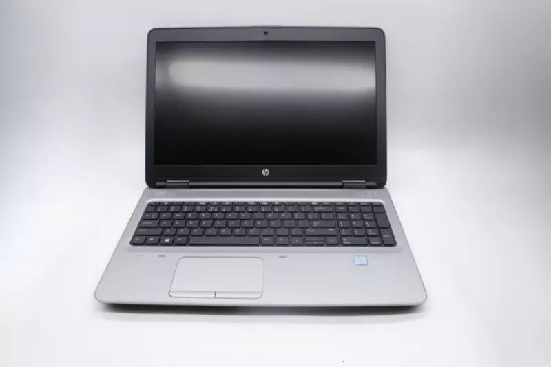 HP ProBook 650 G2 | 15,6 colos FULL HD kijelző | Intel Core i5-6300U | 8GB memória | 256GB SSD | Windows 10 PRO + 2 év garancia!