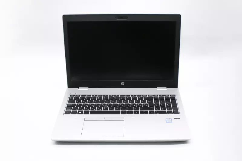 HP ProBook 650 G4 | 15,6 colos Full HD kijelző | Intel Core i5-8350U | 8GB memória | 256GB SSD | Magyar billentyűzet | Windows 10 + 2 év Garancia!