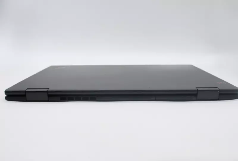 Lenovo ThinkPad X1 Yoga 3. generáció | 14 colos 2K QHD érintőképernyő | Intel Core i5-8250U | 8GB memória | 256GB SSD | MAGYAR BILLENTYŰZET | Windows 10 PRO + 2 év garancia!