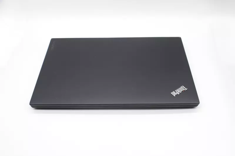 Lenovo ThinkPad T480 | 14 colos Full HD kijelző | Intel Core i5-8350U | 8GB memória | 256GB SSD | MAGYAR BILLENTYŰZET | Windows 10 PRO + 2 év garancia! 