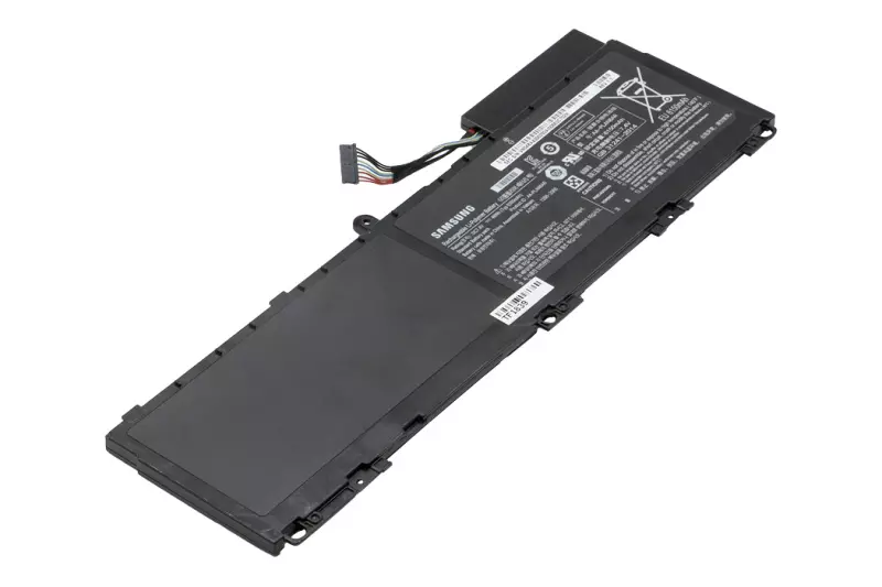 Samsung NP NP900X3A laptop akkumulátor, gyári új,  cellás (5880mAh - 6150 mAh)