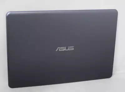 Asus VivoBook E406SA gyári új sötét szürke LCD kijelző hátlap (90NB0HK1-R7A010)