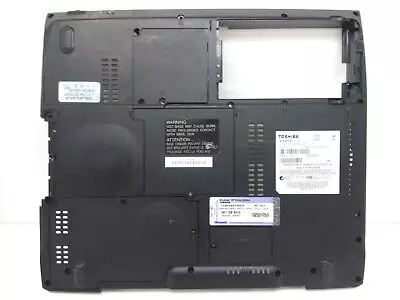 Toshiba Satellite A10, A15 használt alsó fedél (PM0011319)