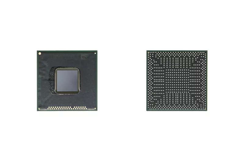 Intel Északi híd, BGA Chip (DH82HM87, SR17D)