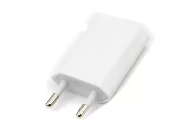 Általános USB (anya) 5V 1A tablet, telefon töltő, fehér (kábel nélkül!)
