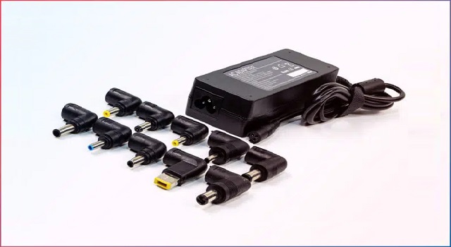 Univerzális laptop töltő? – Kukába vele!