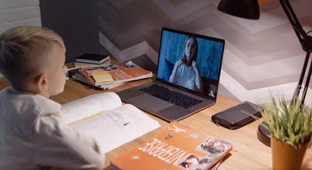 Melyik a jobb: megjavíttatni a laptopot vagy újat venni a gyereknek?