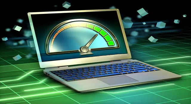 A laptop teljesítménye és akkumulátorhasználata közötti összefüggés